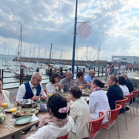 La Table De Jeanne Hotel Erquy Kültér fotó