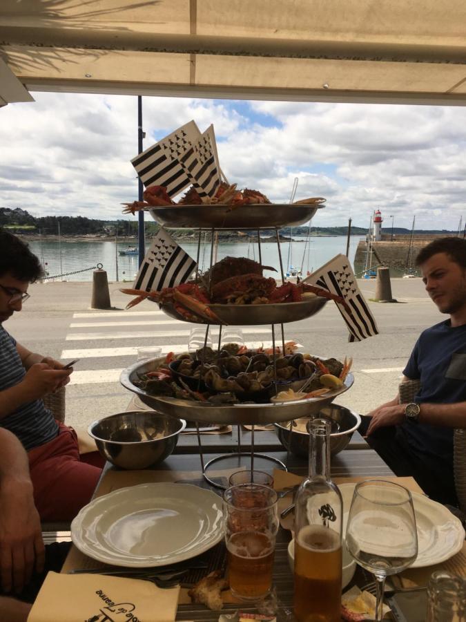 La Table De Jeanne Hotel Erquy Kültér fotó